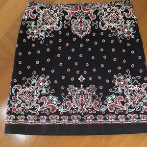 Great year-round pencil skirt